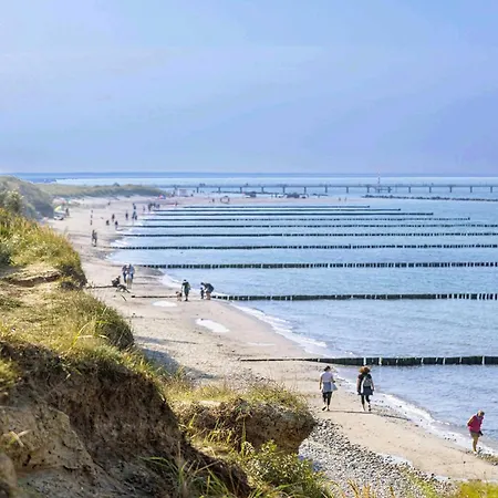 5 Sterne Ostseestuv In Der Seefahrtschule * Wustrow (Fischland)