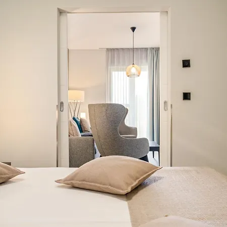 5 Sterne Ostseestuv In Der Seefahrtschule Apartman Wustrow