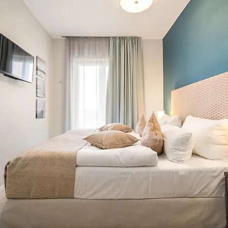 5 Sterne Ostseestuv In Der Seefahrtschule Apartment Wustrow (Fischland)